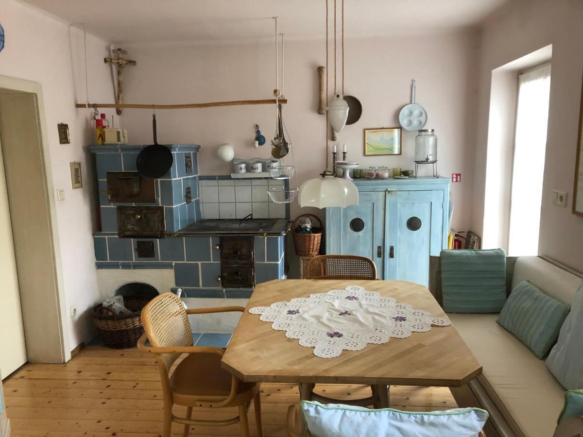 Haus Mit Sauna Und Privatem Badeteich In Anif Bei Salzburg ภายนอก รูปภาพ
