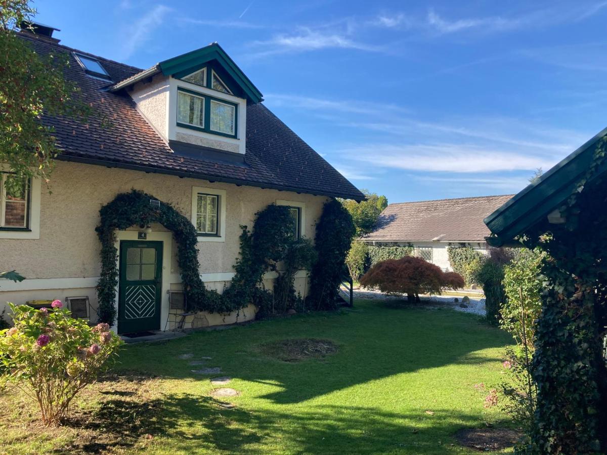 Haus Mit Sauna Und Privatem Badeteich In Anif Bei Salzburg ภายนอก รูปภาพ