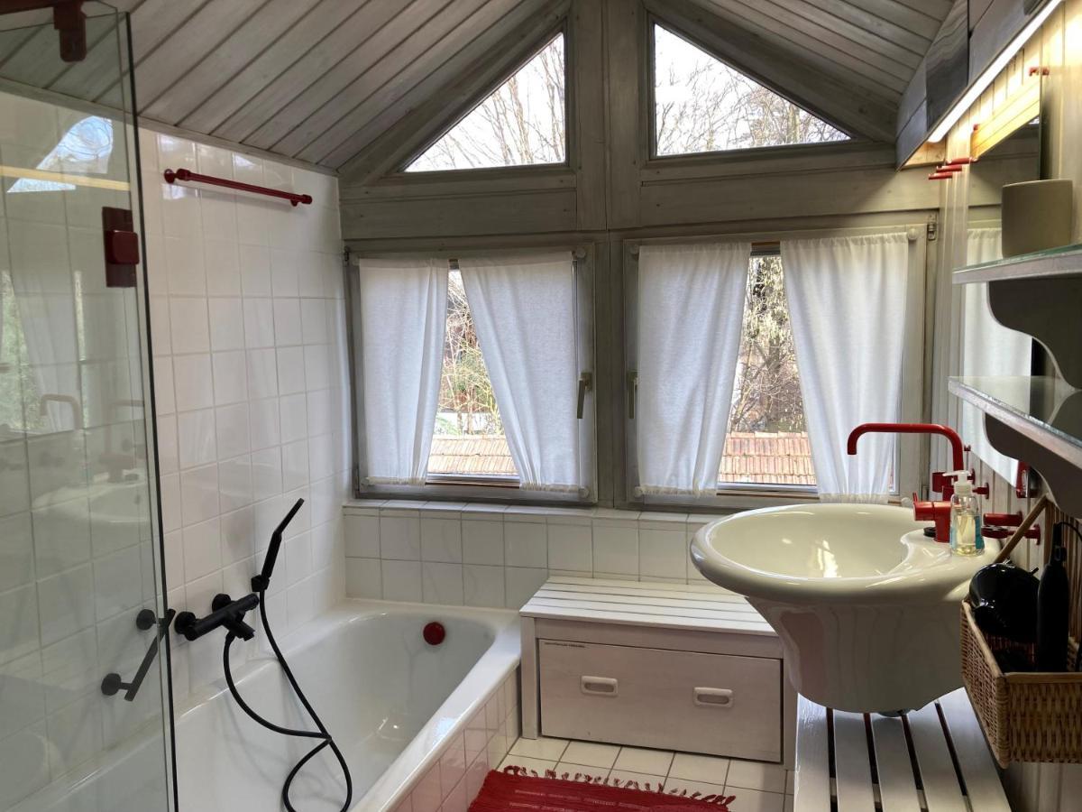 Haus Mit Sauna Und Privatem Badeteich In Anif Bei Salzburg ภายนอก รูปภาพ